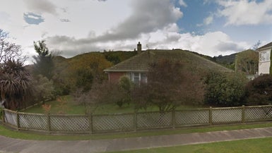 8 Meldrum Street, Naenae, Lower Hutt - Carousel 1