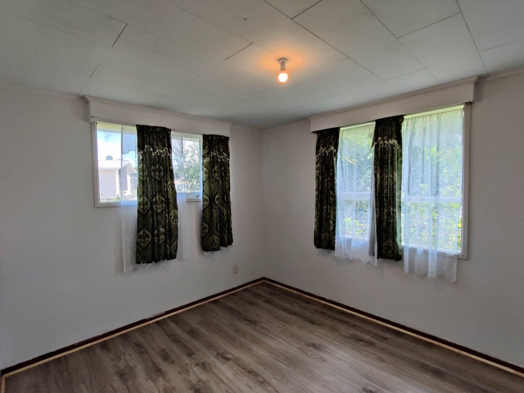 35 Ashgrove Road, Mangere, Auckland - Carousel 7