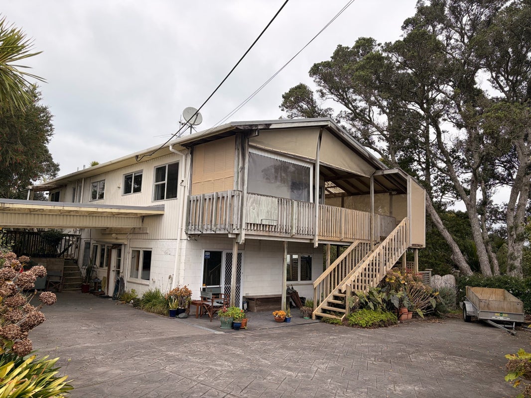 142 Rangatira Road, Beach Haven, Auckland - Carousel 20