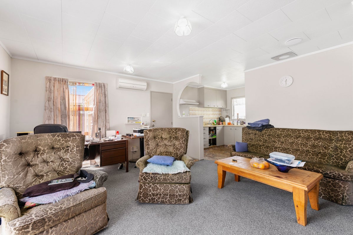 84 Gordon Road, Western Heights, Rotorua - Carousel 2