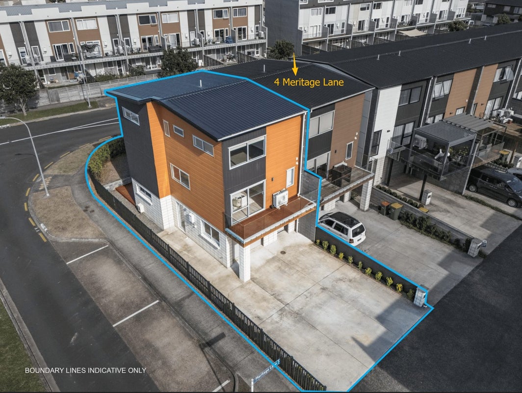 4 Meritage Lane, Te Atatu South, Auckland - Carousel 1