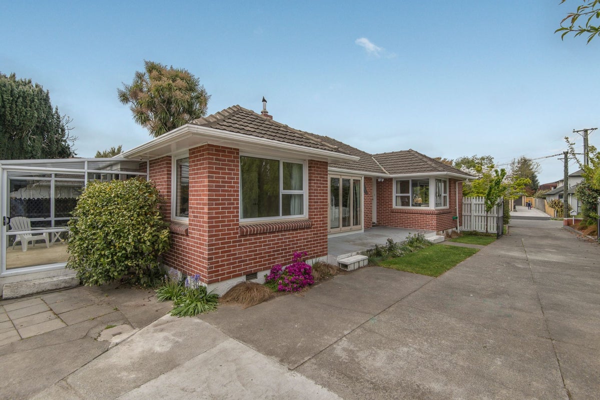 16 Delph Street, Avonhead, Christchurch - Carousel 2