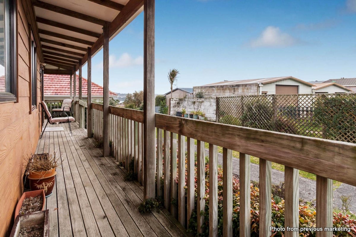 1/4180 Great North Road, Glendene, Auckland - Carousel 12