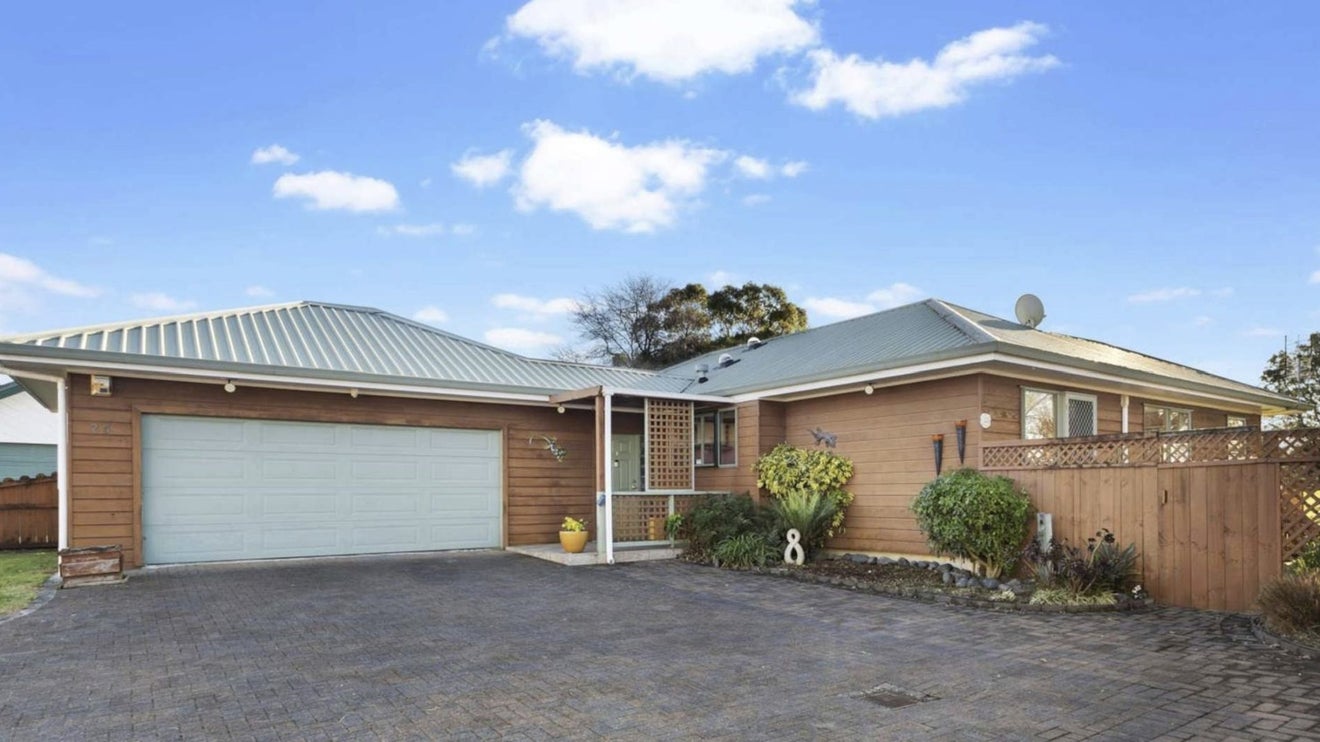 25 Muirfield Street, Wattle Downs, Auckland - Carousel 1