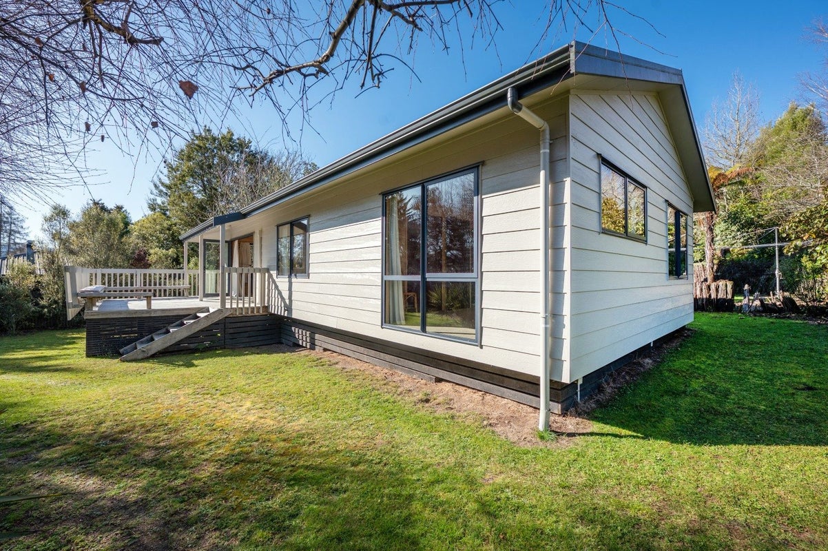 58 Kinloch Road, Kinloch, Taupo - Carousel 2