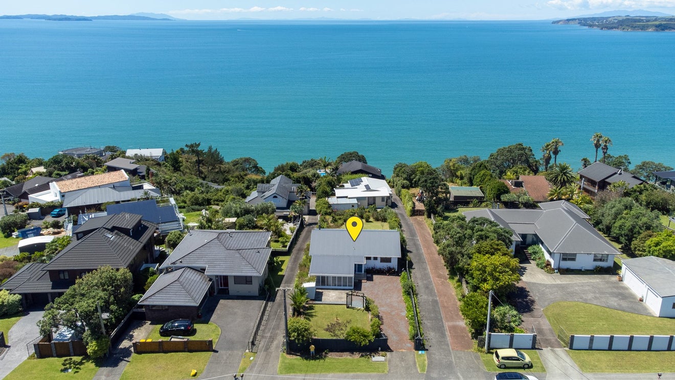 84 Vipond Road, Stanmore Bay, Whangaparaoa - Carousel 2