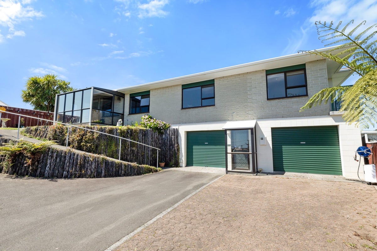 153 Tukapa Street, Westown, New Plymouth - Carousel 1