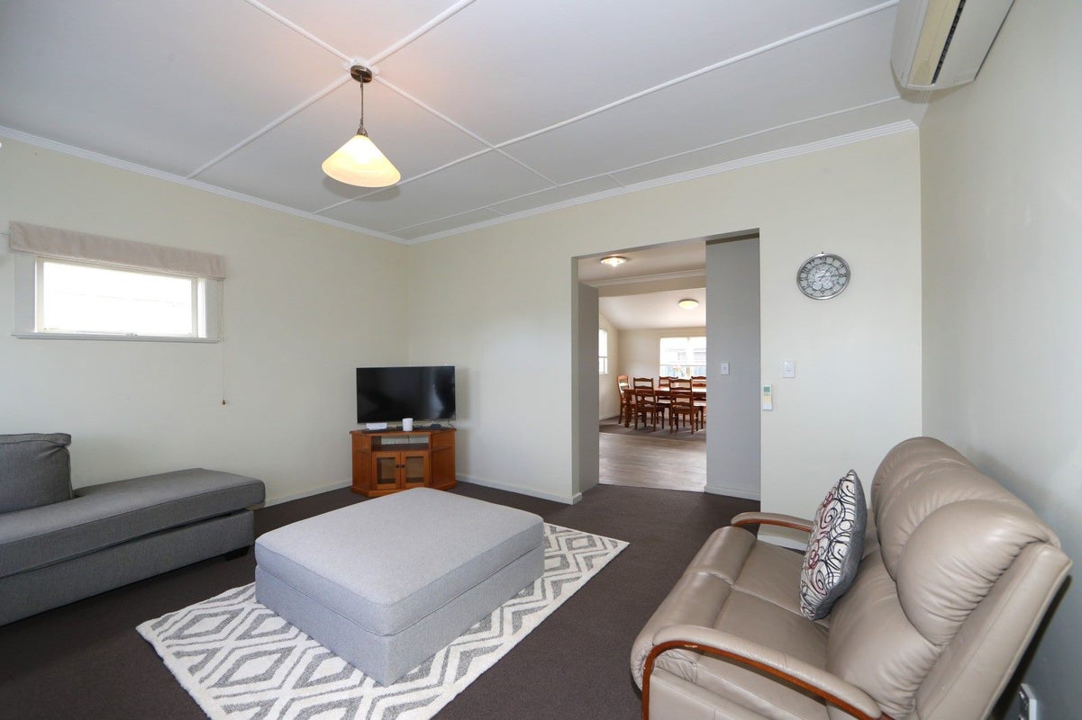 1028 Konini Street, Mahora, Hastings - Carousel 2