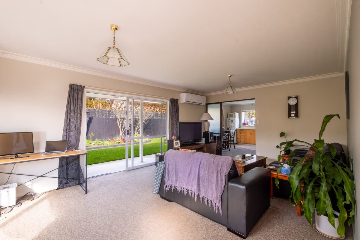 110A Centaurus Road, Huntsbury, Christchurch - Carousel 2