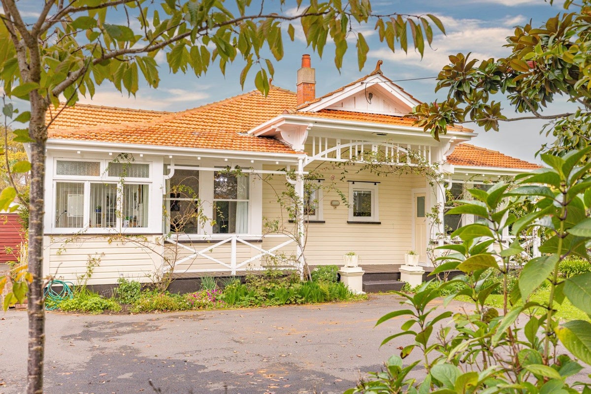 105 Liverpool Street, College Estate, Whanganui - Carousel 2