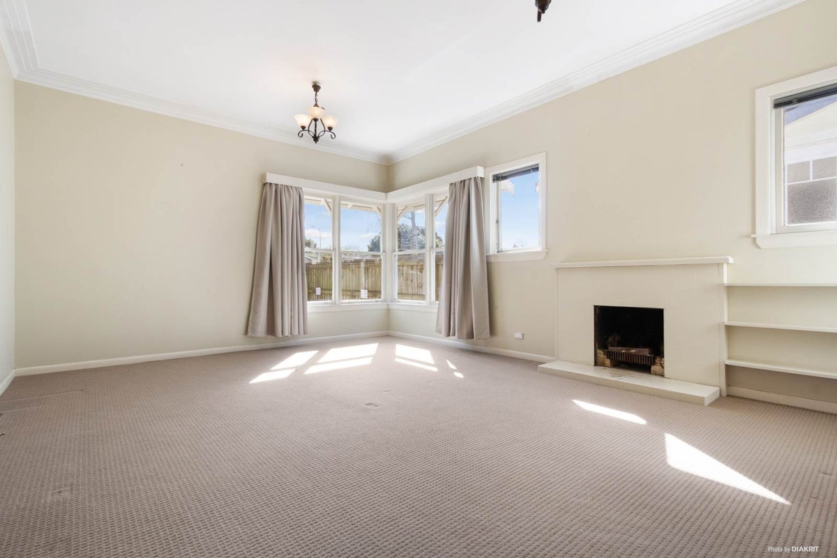 1/34 Pah Road, Epsom, Auckland - Carousel 2