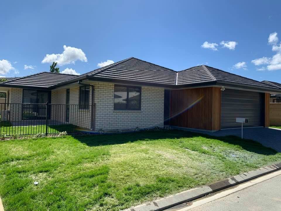 15 Shearwater Lane, Whitby, Porirua - Carousel 18
