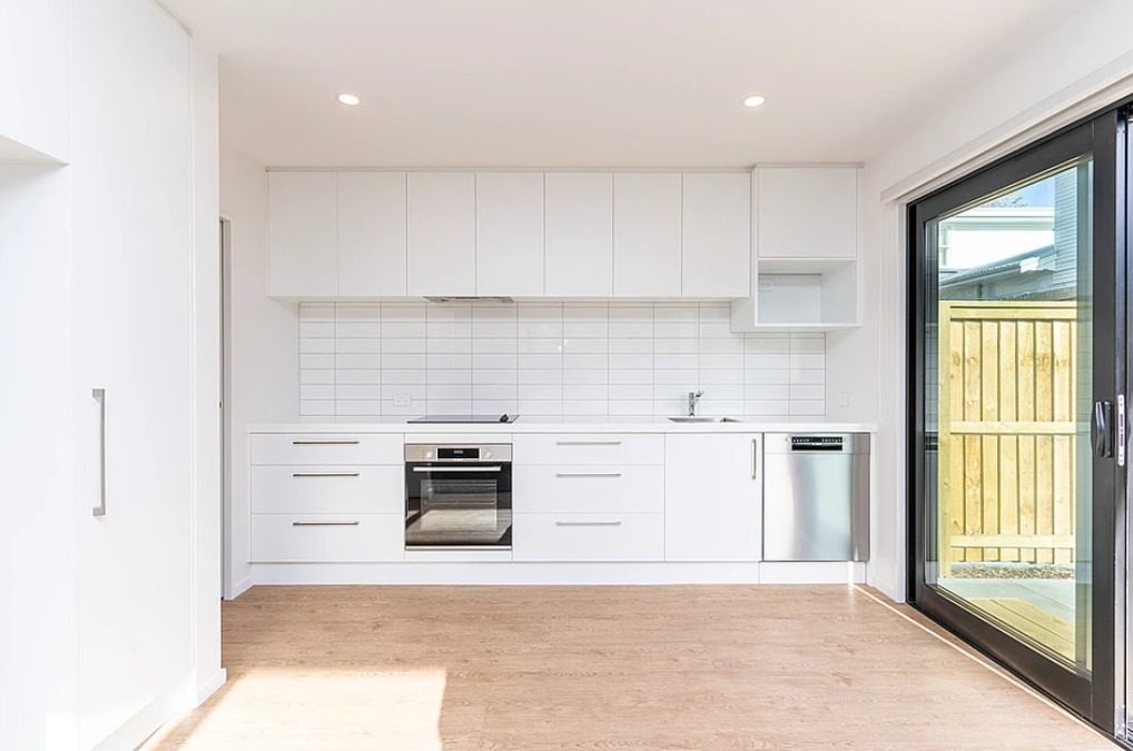 2/73 Linwood Avenue, Linwood, Christchurch - Carousel 2