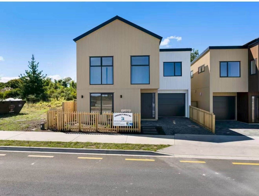 13 Taipahitini Road, Rosehill, Papakura - Carousel 2