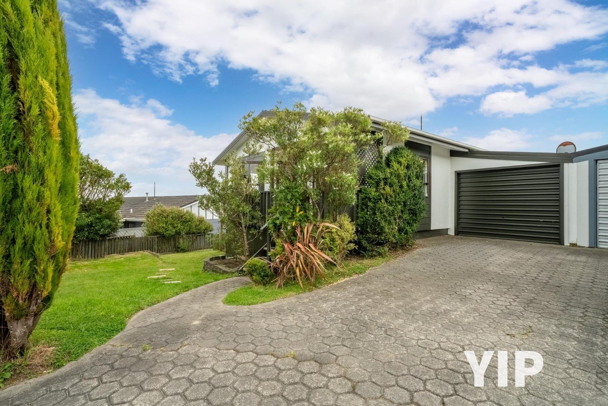 37B Woodridge Drive, Woodridge, Wellington - Carousel 2