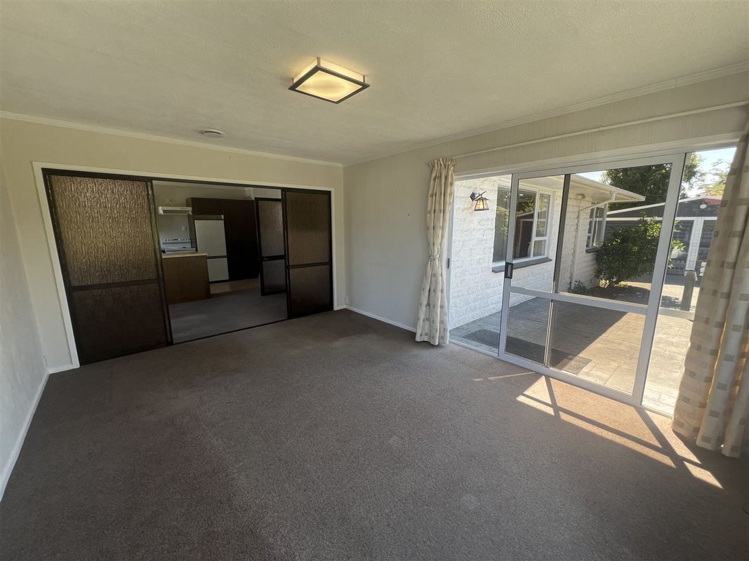 3 Todd Avenue, Bishopdale, Christchurch - Carousel 2