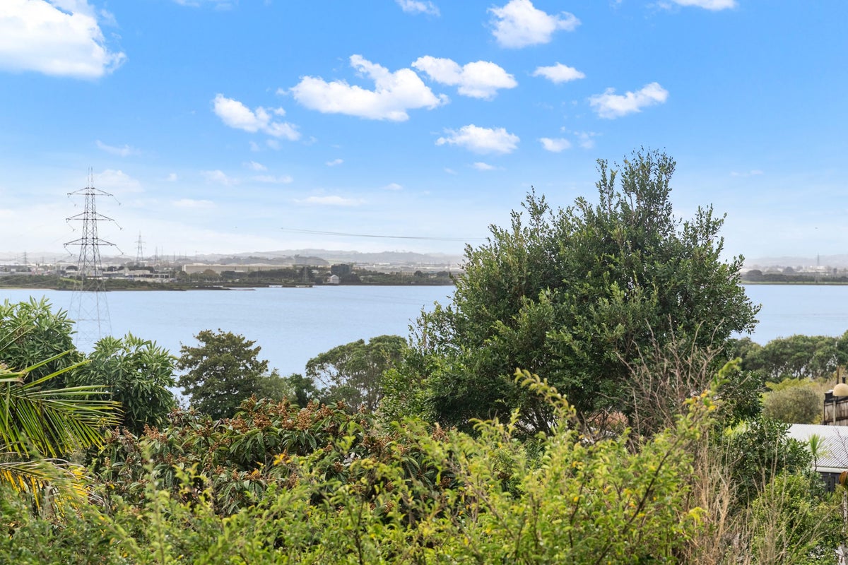 70a Goodall Street, Hillsborough, Auckland City, Auckland - Carousel 31