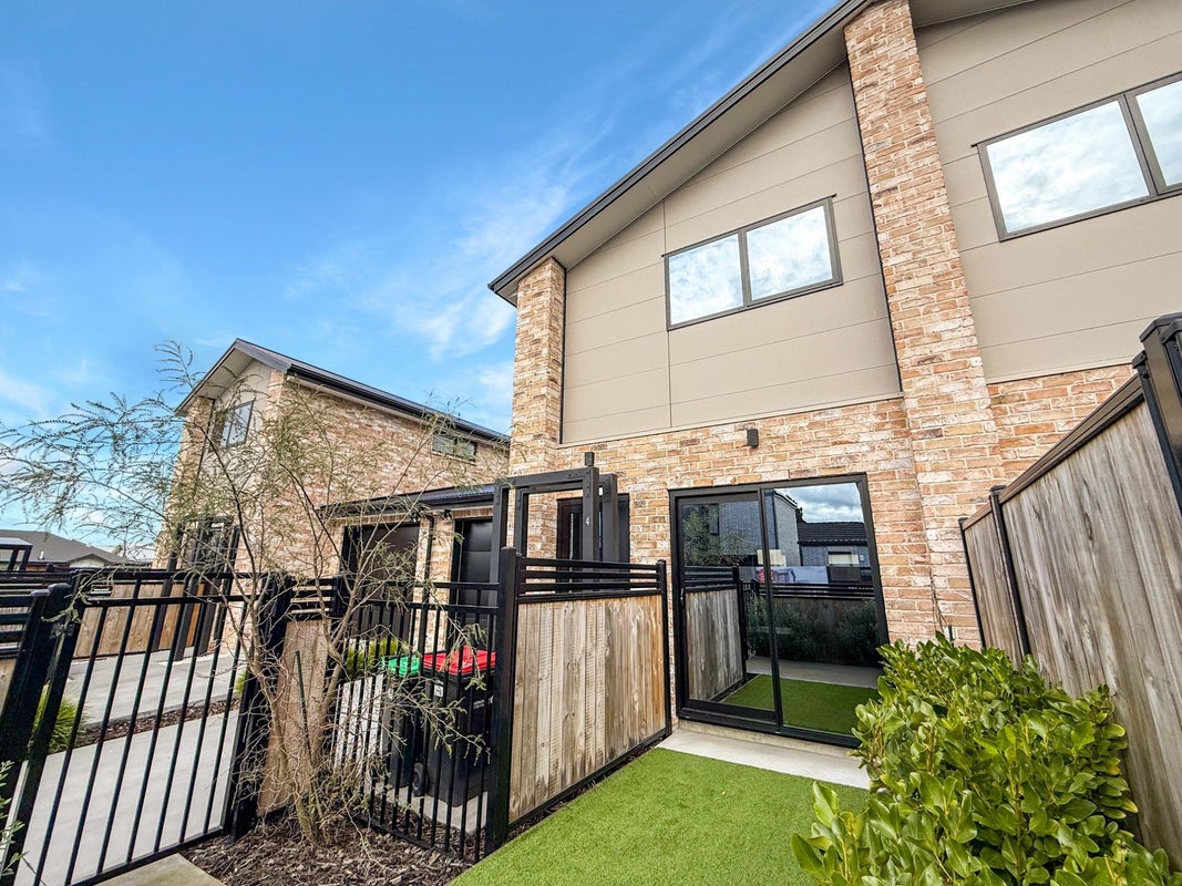 4 Mohua Lane, Upper Riccarton, Christchurch - Carousel 2