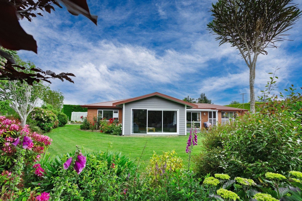 10 Wills Road, West Plains - Carousel 2