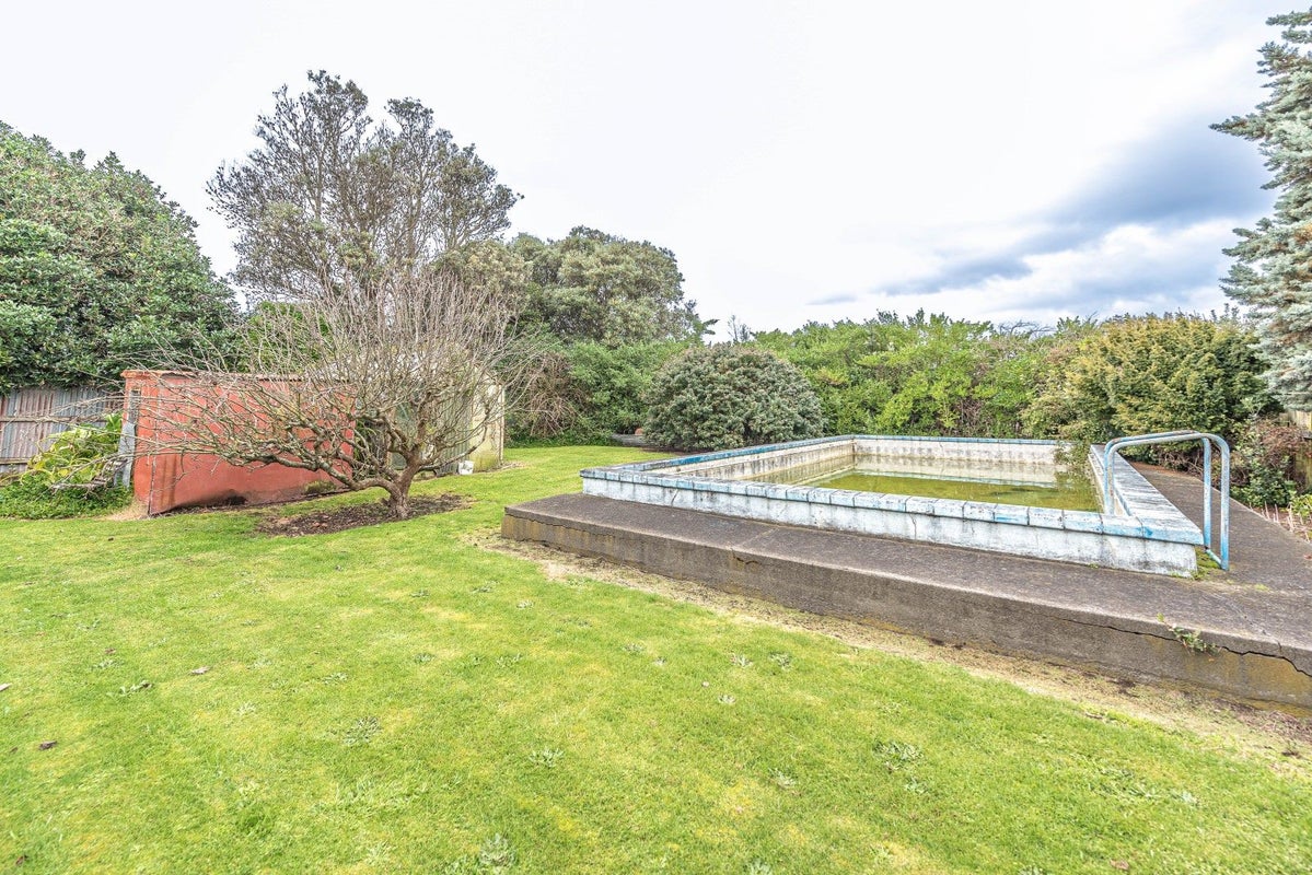 16 Laird Street, Castlecliff, Whanganui - Carousel 24