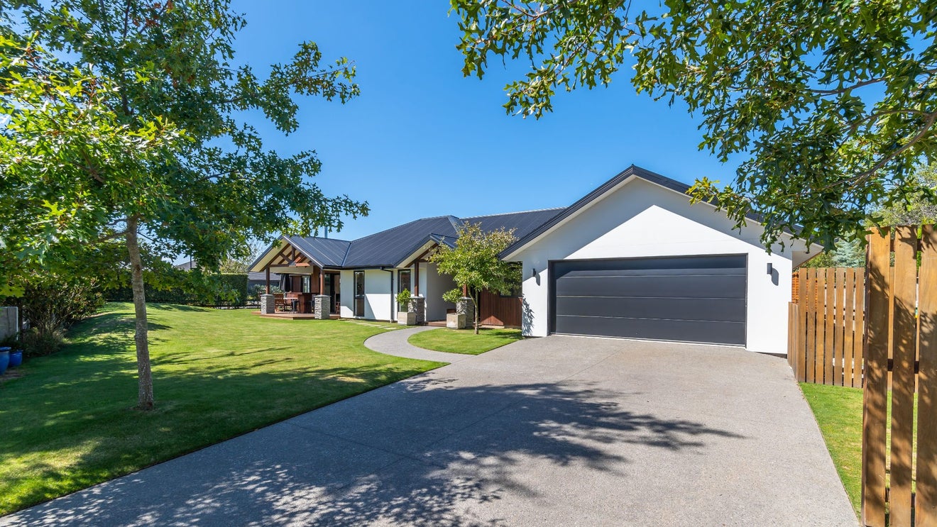 12 Coutts Lane, West Melton, West Melton - Carousel 1