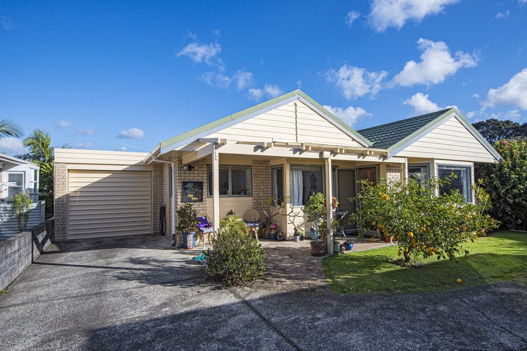 22B Nixon Street, Kensington, Whangarei - Carousel 1