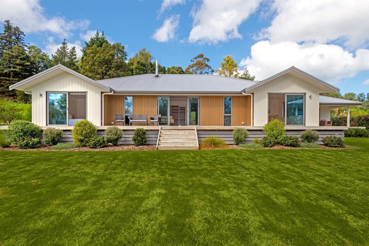 1B Oswald Street, Mangapapa, Gisborne - Carousel 2