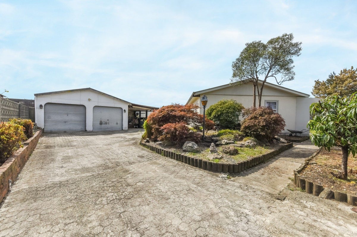 16 Todd Place, Richmond - Carousel 1
