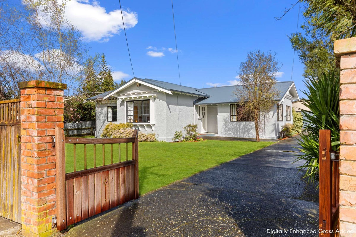 109 Gonville Avenue, Gonville, Whanganui - Carousel 1