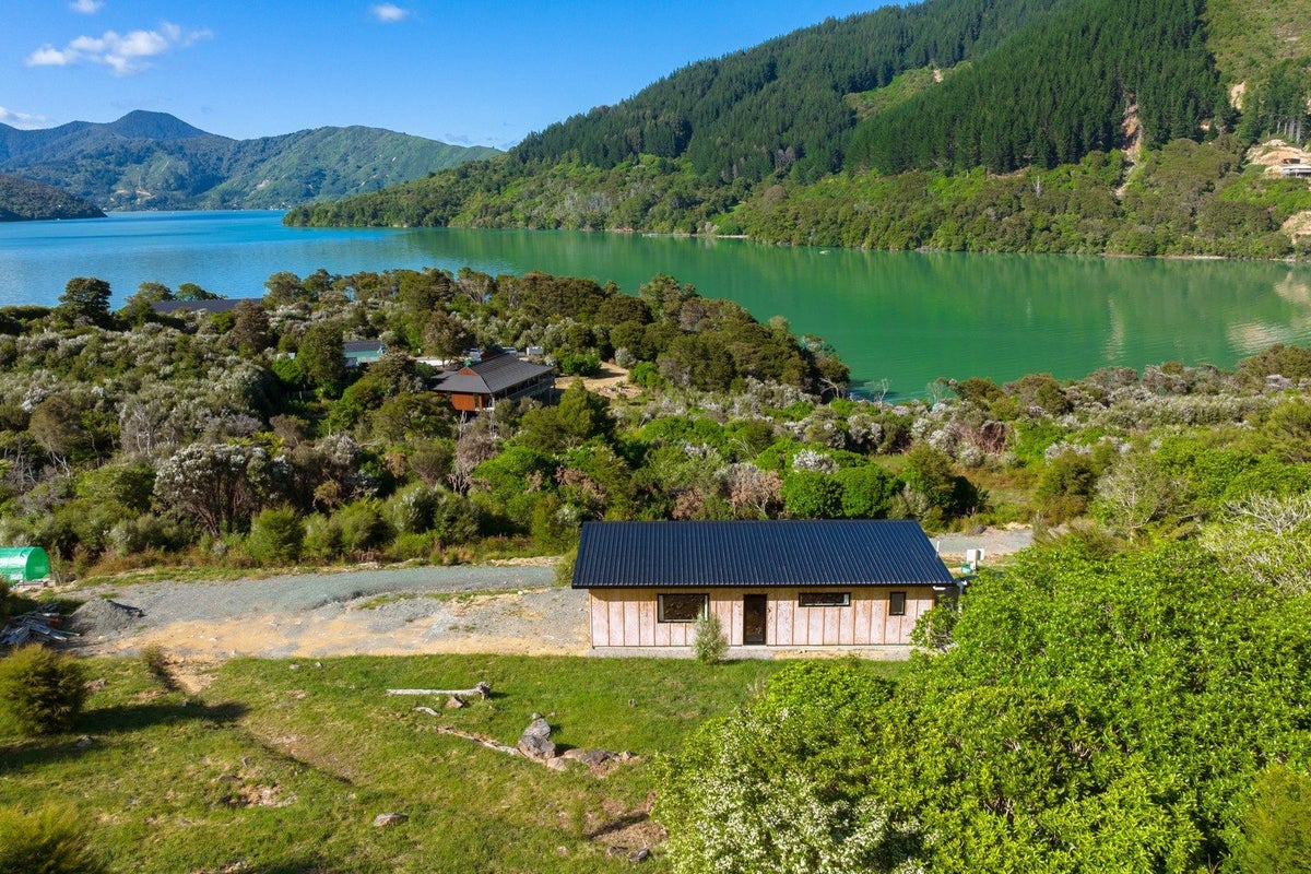 2648 Kaiuma Bay, KAIUMA BAY, HAVELOCK - Carousel 1