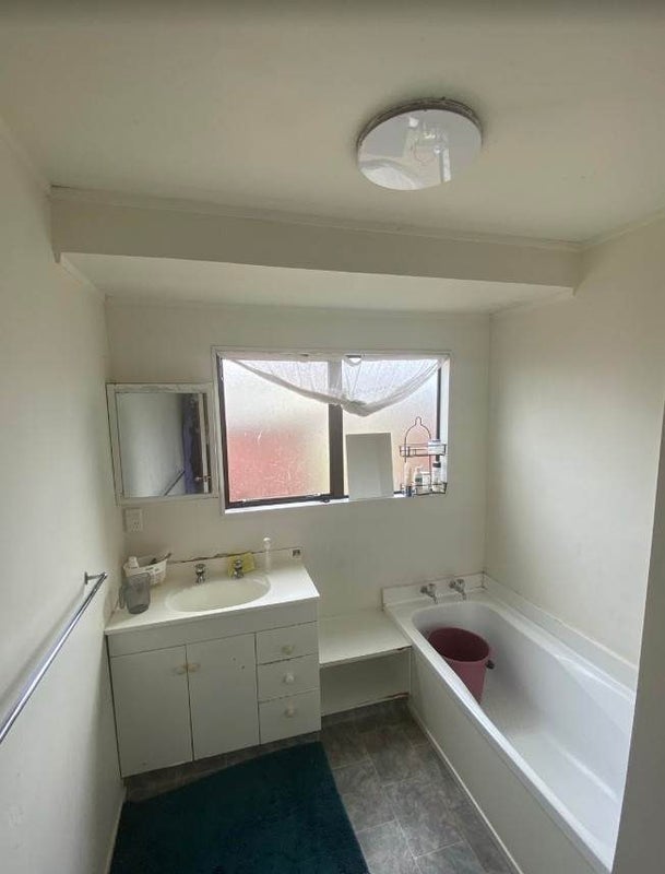 2/15 Regent Street, Papatoetoe, Auckland - Carousel 7