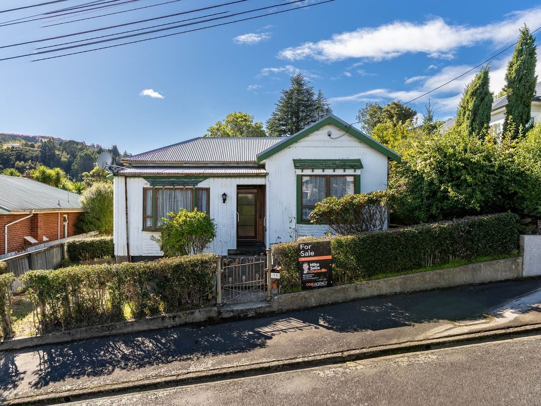 13 Mechanic Street, North East Valley, Dunedin - Carousel 1