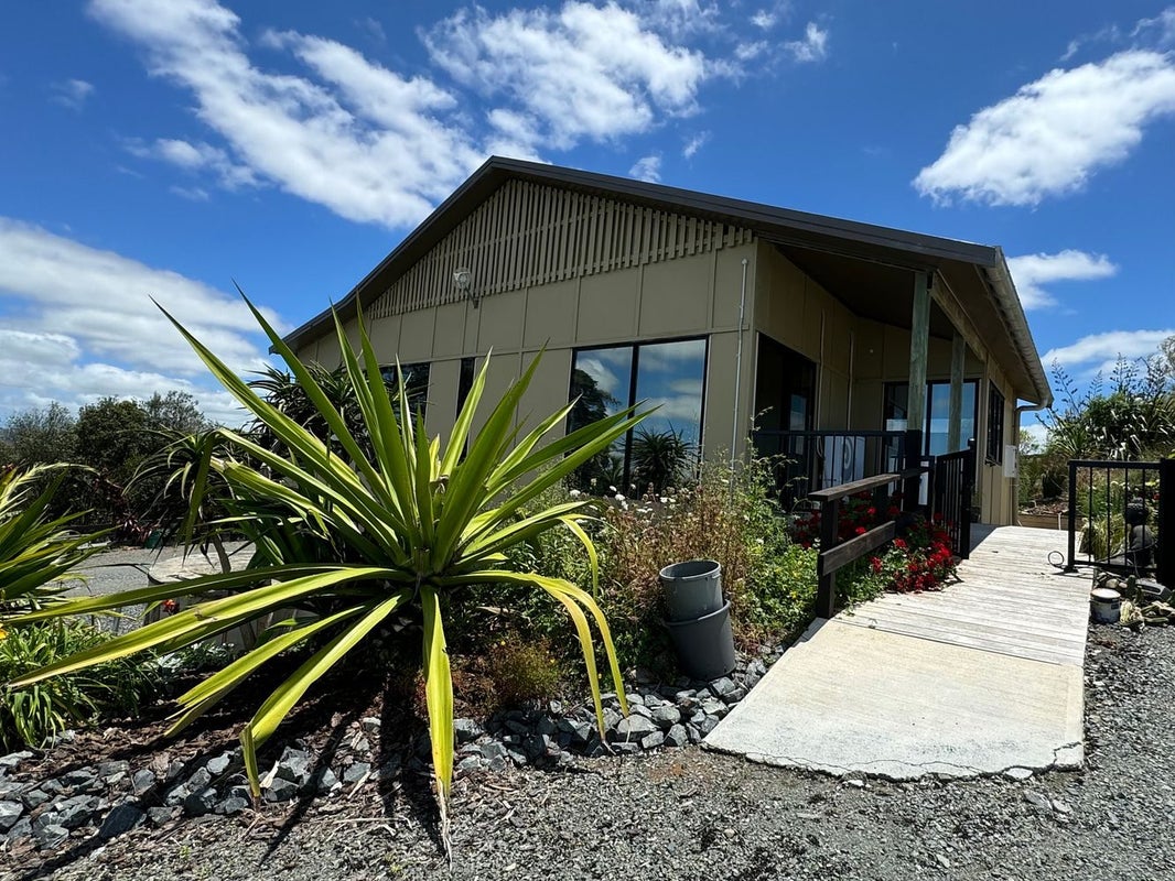57 Petley Road, Paparoa - Carousel 1