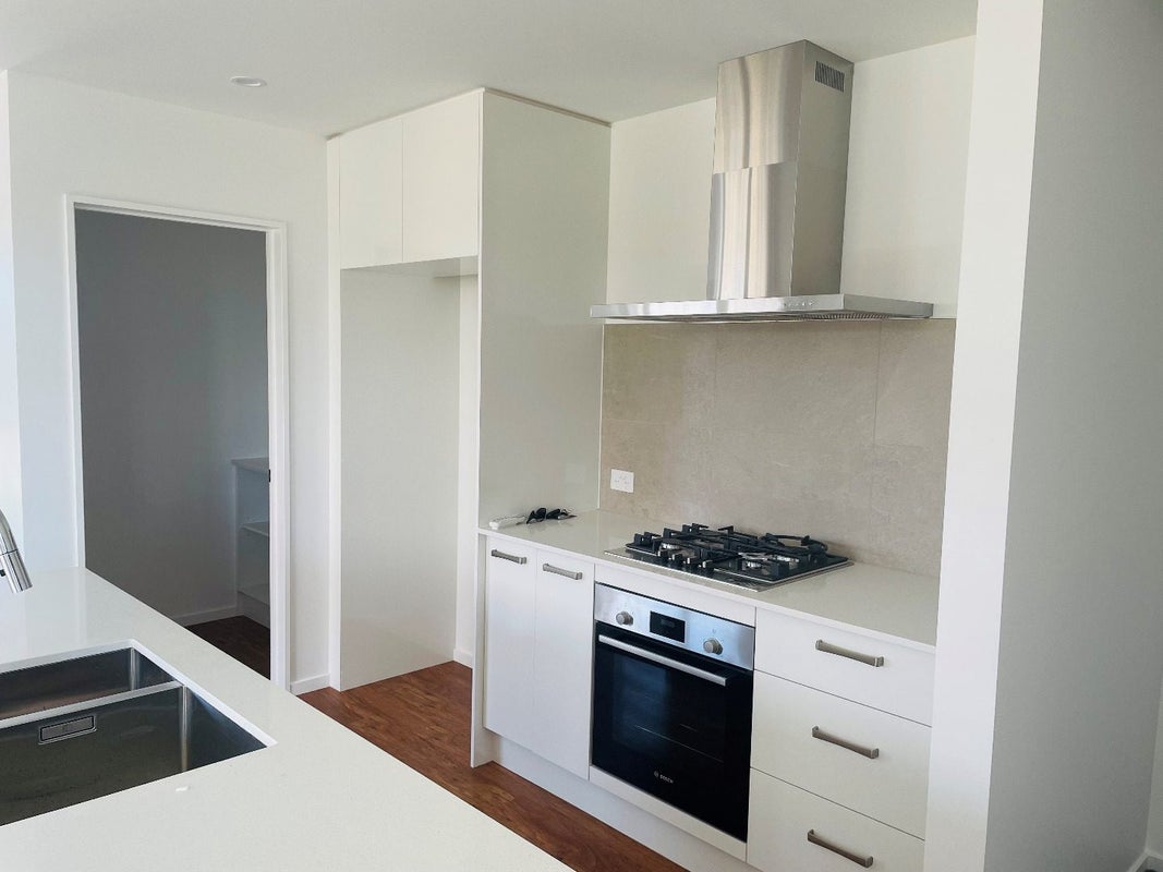 31 Mehrtens Crescent, Woodend, Woodend - Carousel 2
