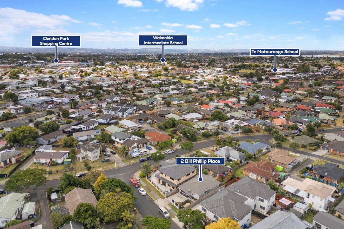 2 Bill Phillip Place, Clendon Park, Auckland - Carousel 17