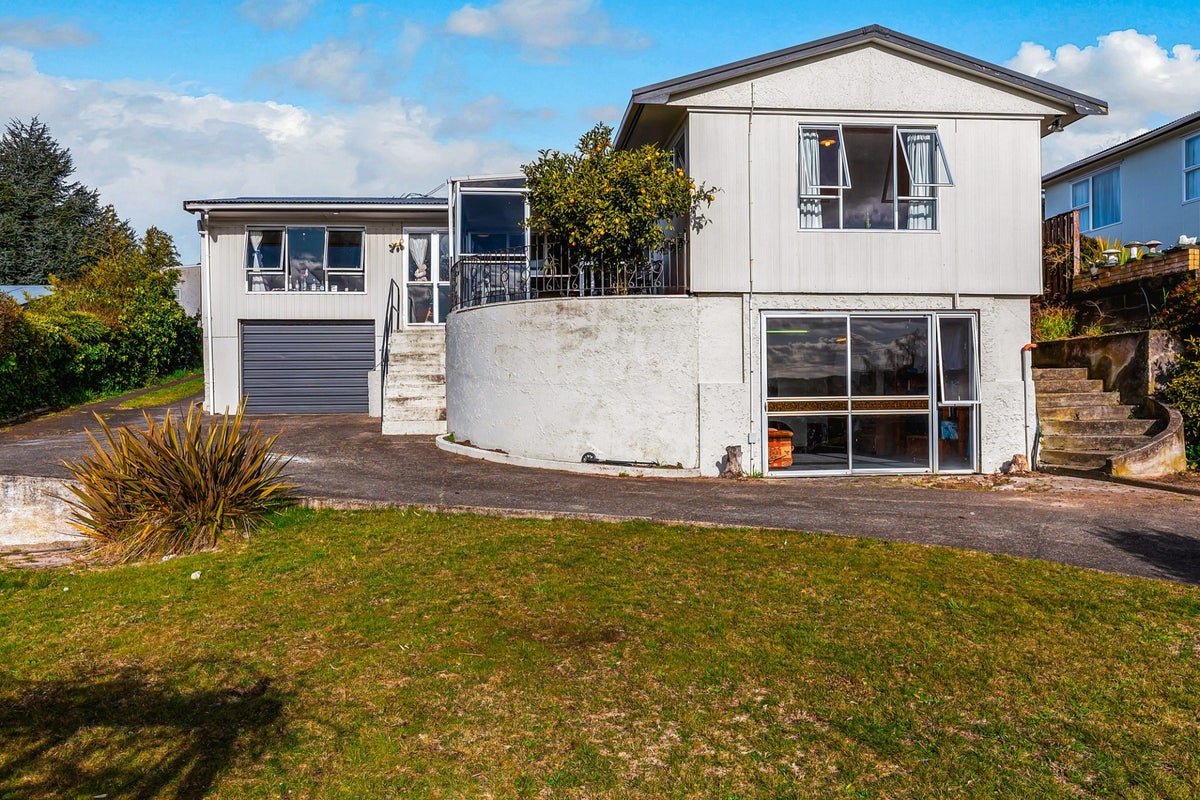 104 Elizabeth Street, Tauhara, Taupo - Carousel 2