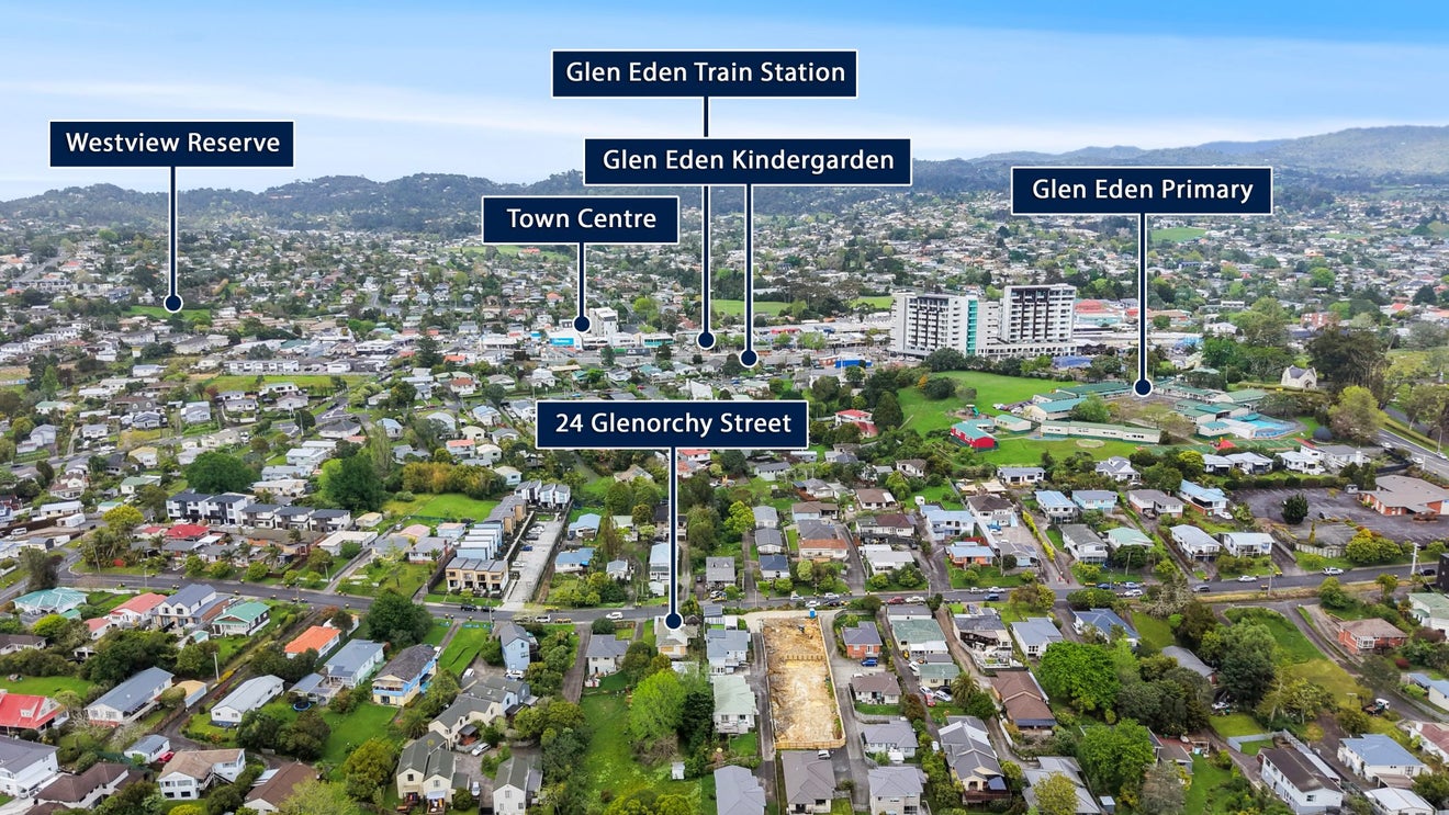 24 Glenorchy Street, Glen Eden, Auckland - Carousel 1