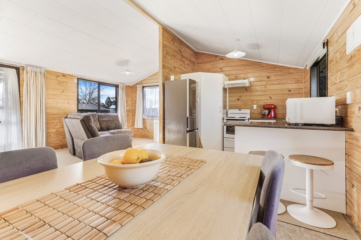 22A Tui Road, Western Heights, Rotorua - Carousel 2