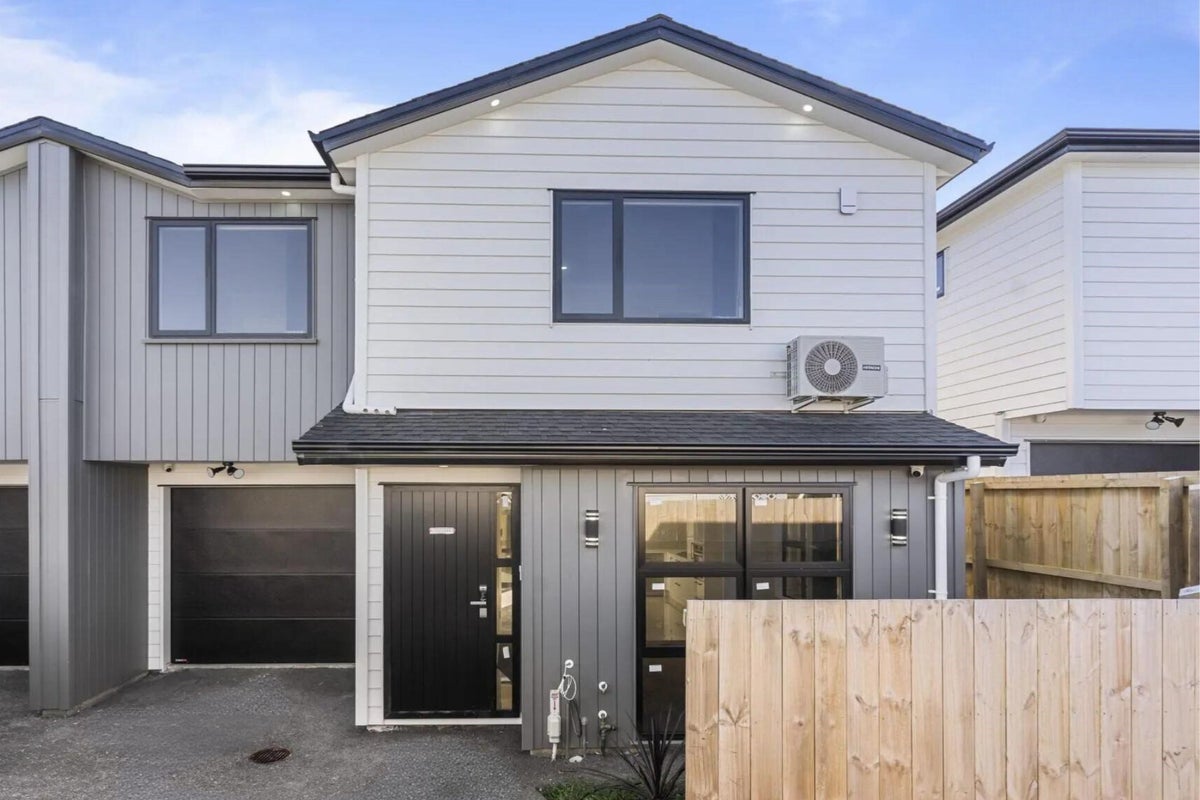 41B Scotts Road, Manurewa East, Auckland - Carousel 2