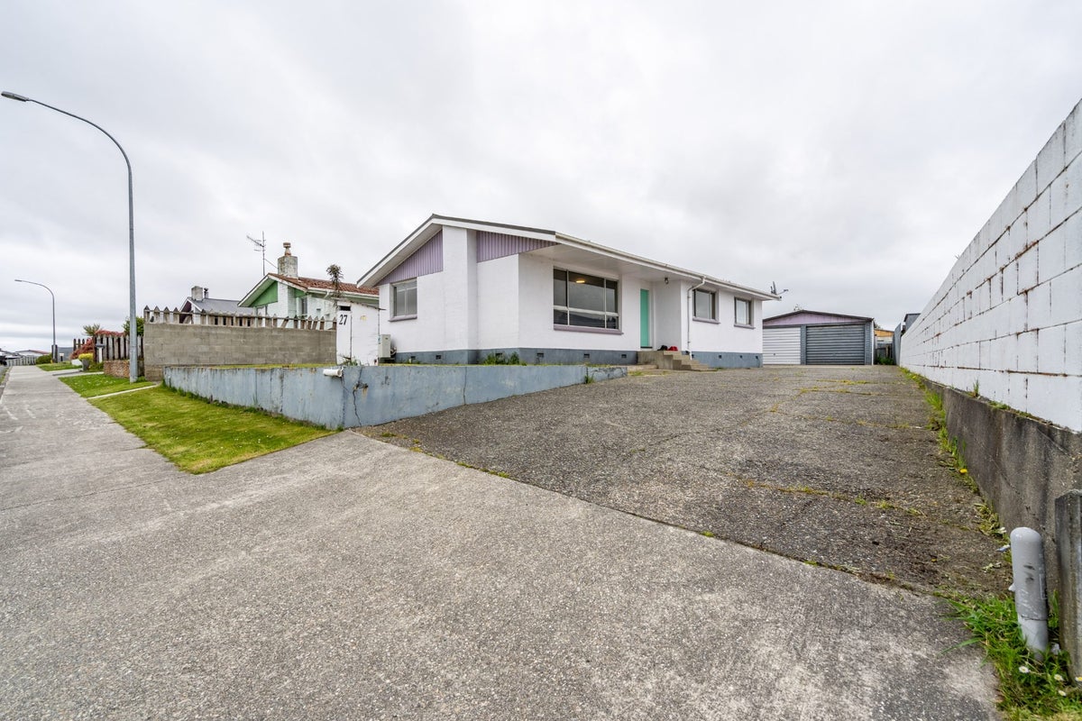 27 Argyle Street, Kew, Invercargill - Carousel 2