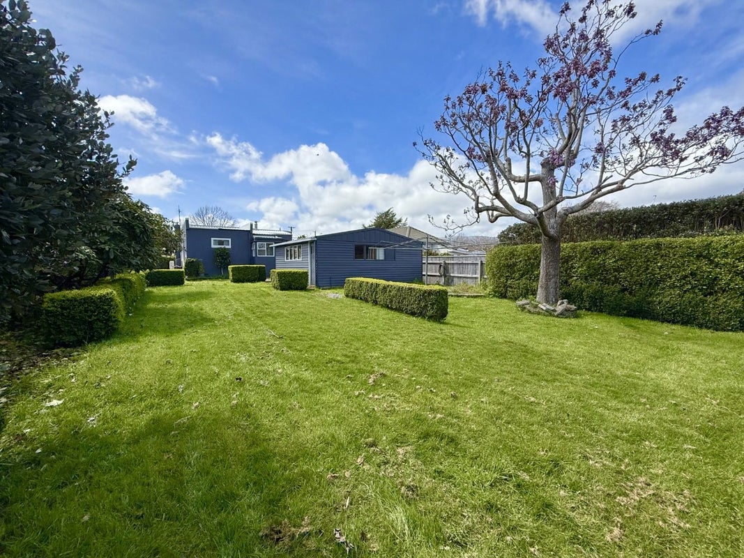 7 Moonshine Road, Trentham, Upper Hutt - Carousel 1