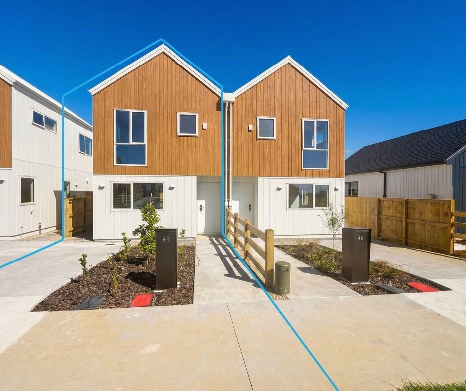 44 Whangamaire Rise, Karaka, Papakura - Carousel 2
