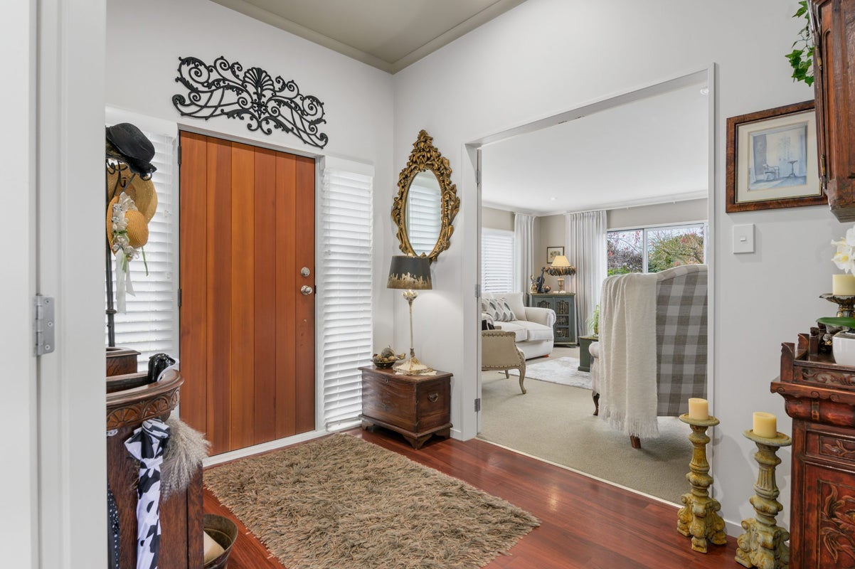 10 MacCallum Court, Rototuna, Hamilton - Carousel 2