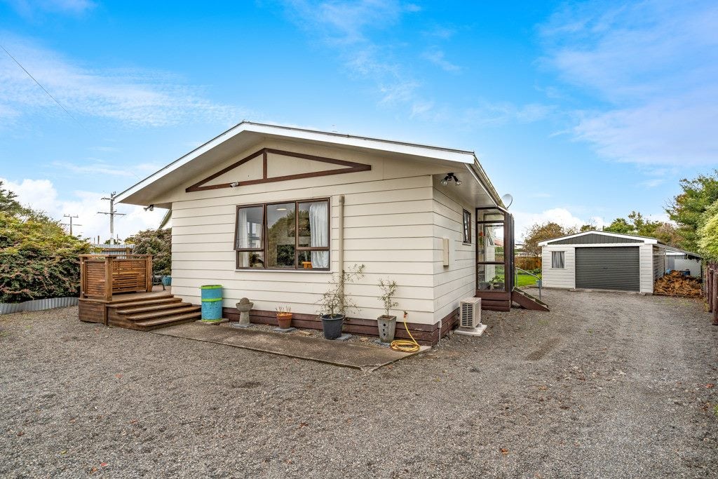 1A Sussex Street, Masterton - Carousel 1