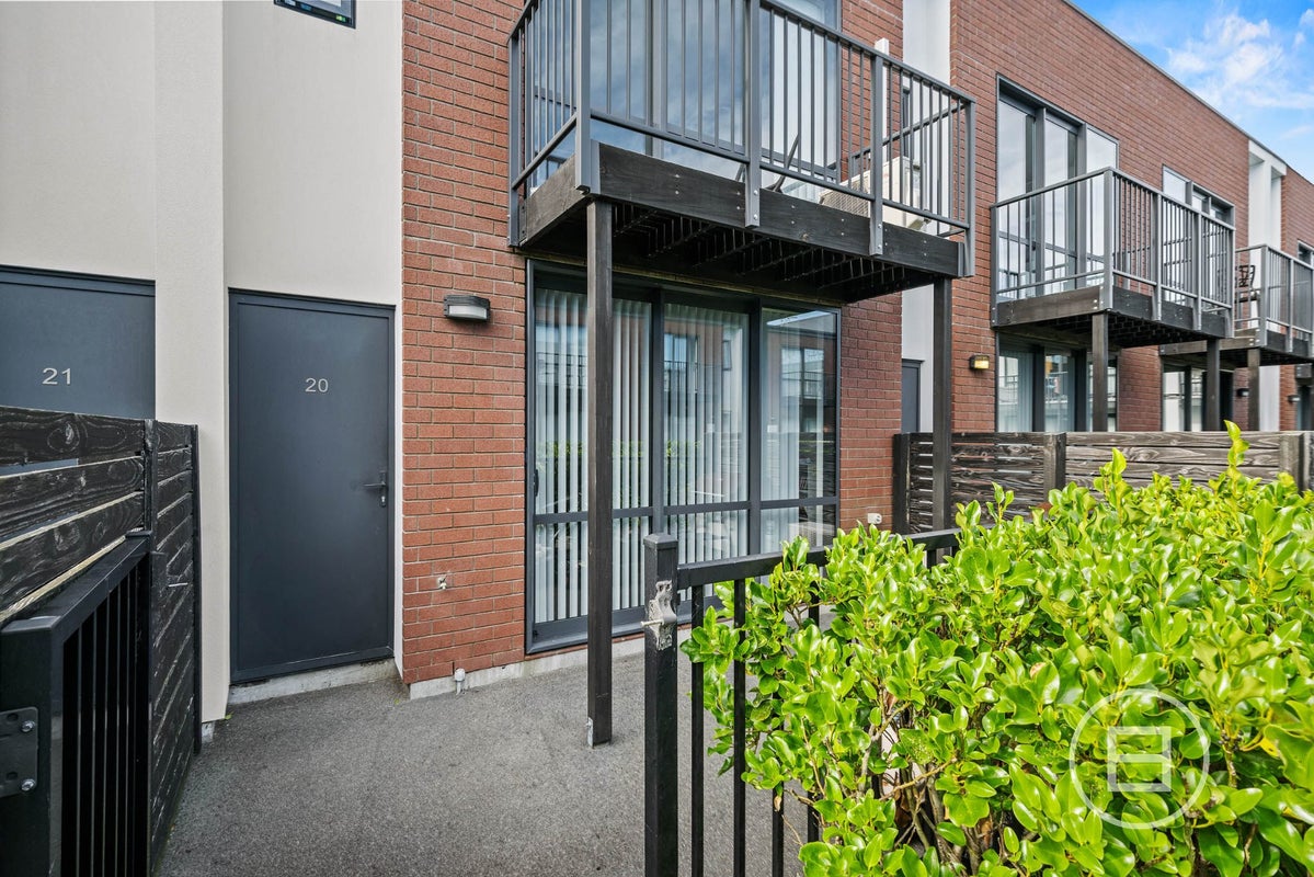 20/17 Bunyan Street, Waltham, Christchurch - Carousel 2