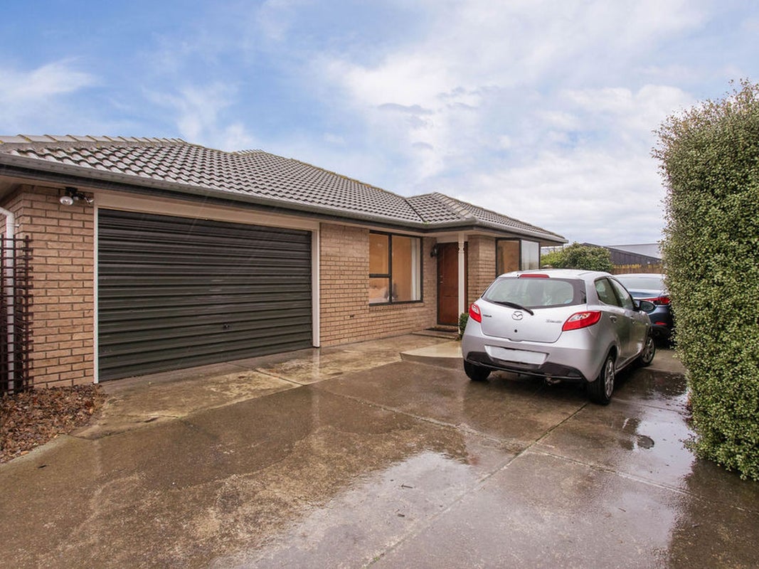 1/113 Carmen Road, Hei Hei, Christchurch - Carousel 1