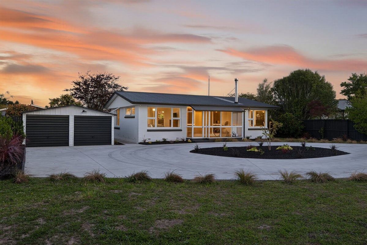 100 Avondale Road, Avondale, Christchurch - Carousel 2