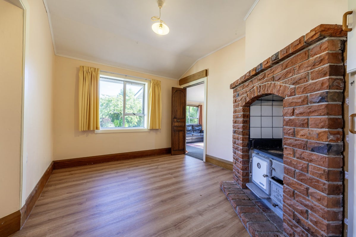21 Harborough Street, Watlington, Timaru - Carousel 2