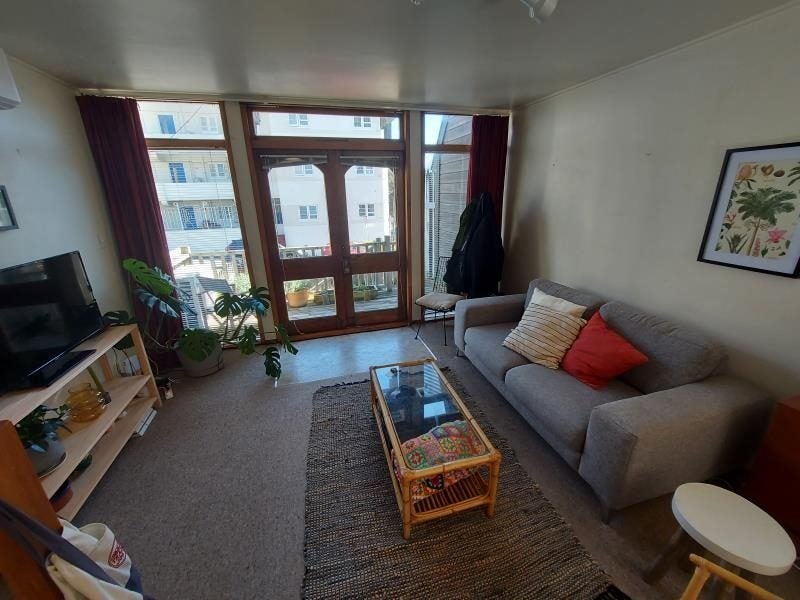 3 Austin Street, Mount Victoria, Wellington - Carousel 1