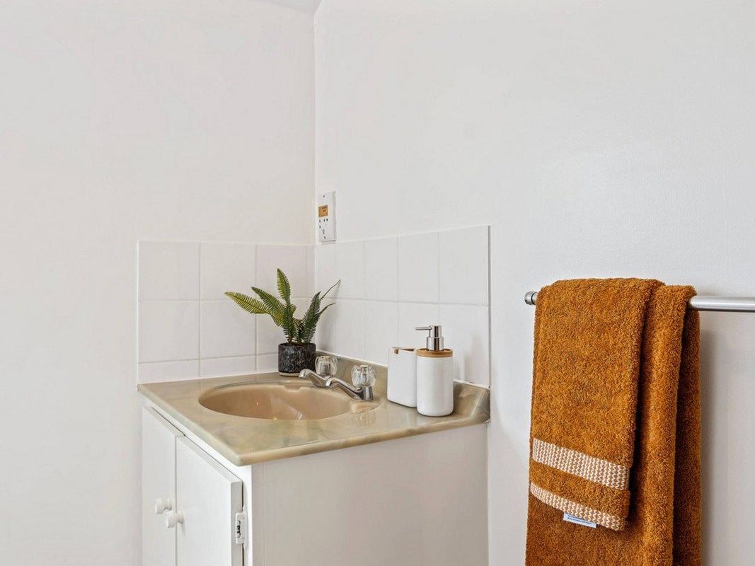 1/4 Jordan Street, Sydenham, Christchurch - Carousel 12